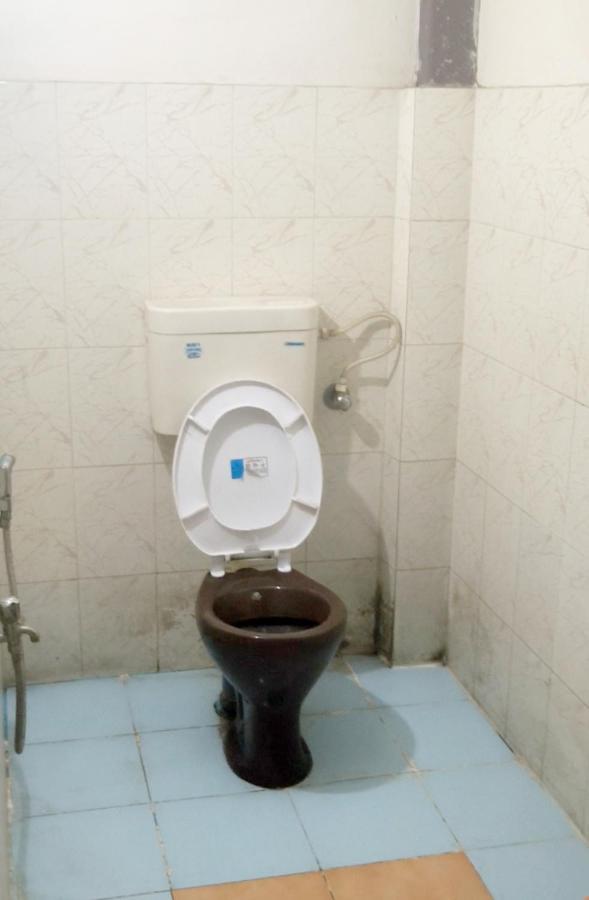 Gandhi Ganaga Guest House Varanasi Bagian luar foto